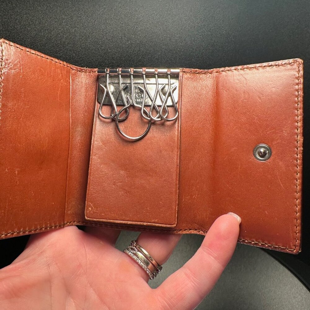 Gucci Leather Key Case - Picture 6 of 7